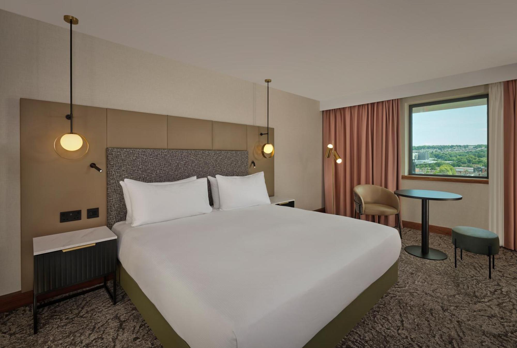 Отель Doubletree By Hilton Sheffield City Экстерьер фото